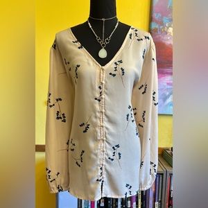 Ava and Viv 2X Tan Blue Floral Print Button Up Blouse